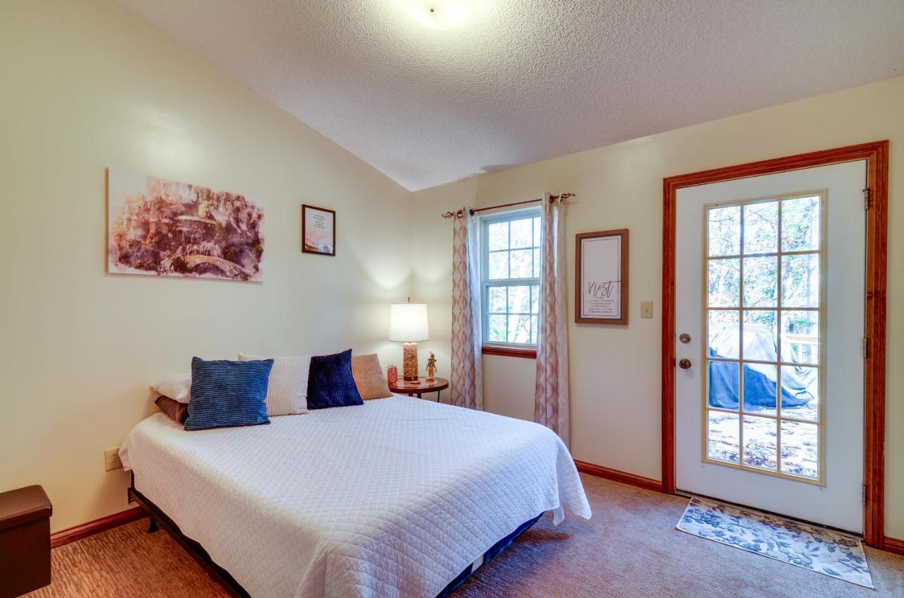 Burnside Resort Cabin With Hot Tub And Outdoor Spots! エクステリア 写真