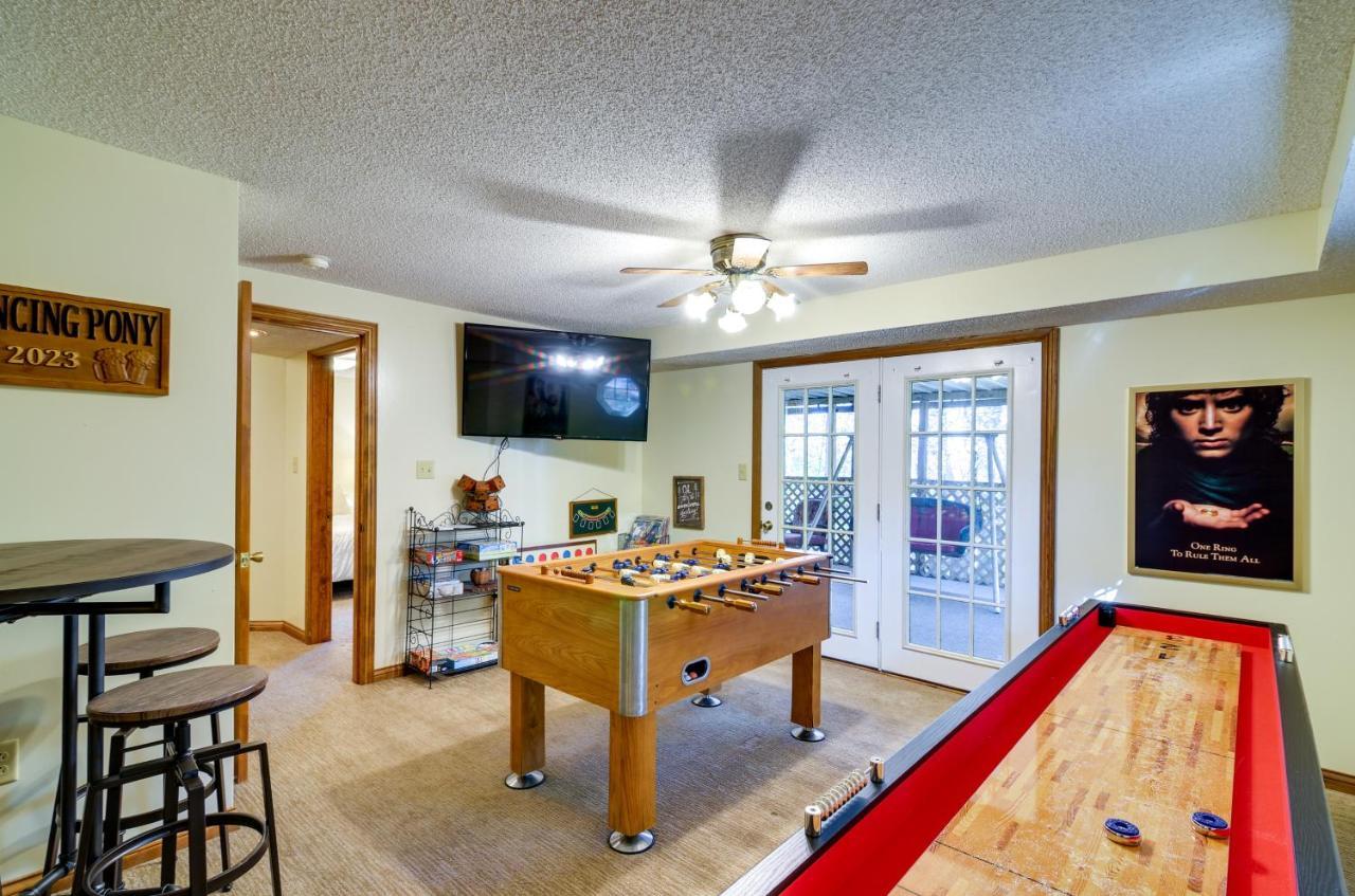Burnside Resort Cabin With Hot Tub And Outdoor Spots! エクステリア 写真